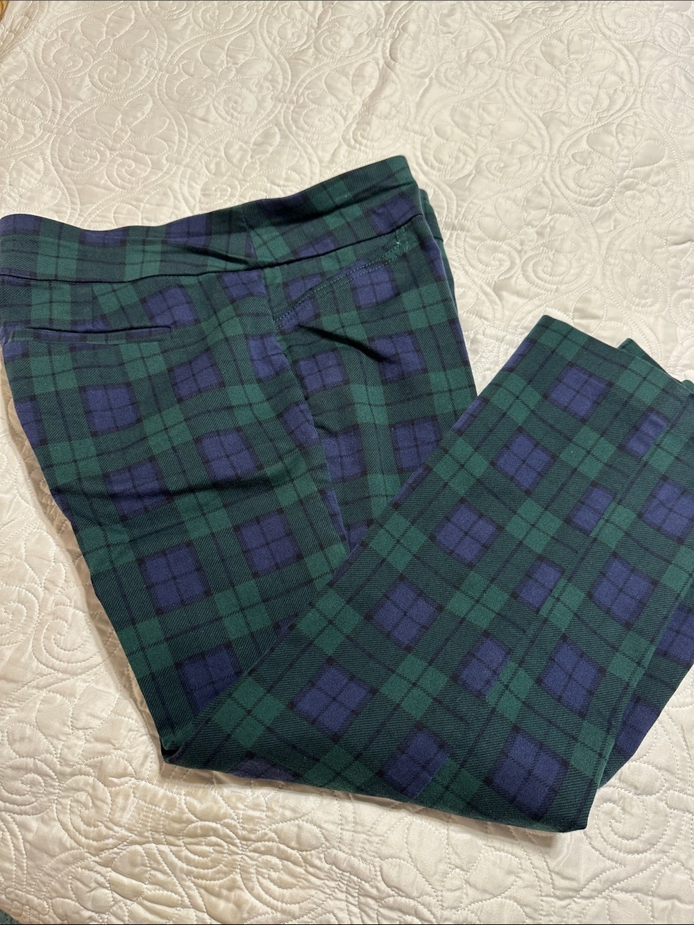 Women’s Green & Navy Plaid Pants